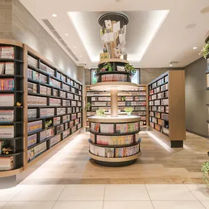 クインテッサホテル大阪心斎橋 Comic&books 大阪市